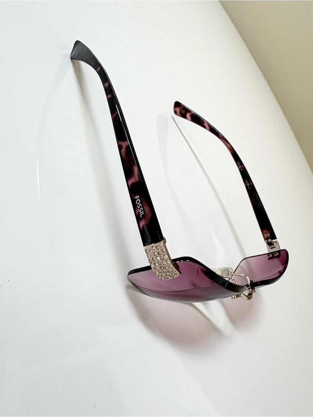 Vintage Fossil Y2K Savannah Rimless Sunglasses Purple Gradient Lenses MS3859